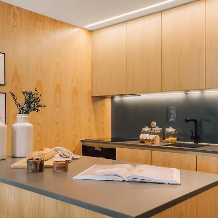 Peniche - 2 Bedrooms And Terrace In Santo Antonio